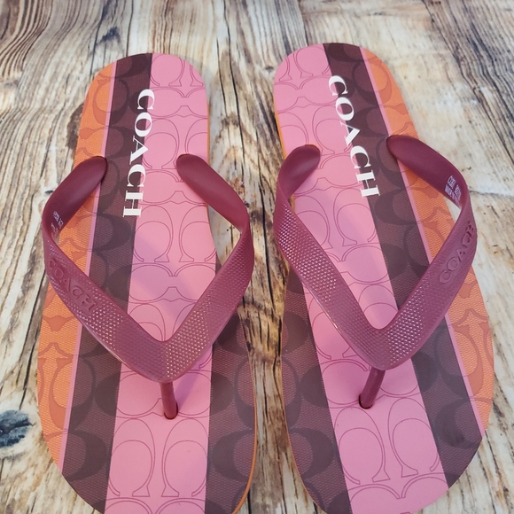 Coach Zak Flip Flops - Picture 8 of 8